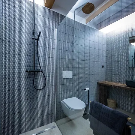 Fig & Oak Villa *