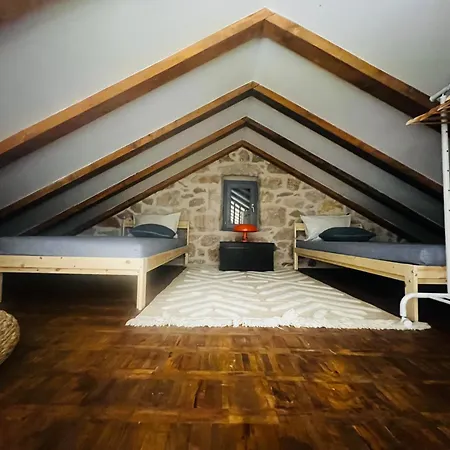 Fig & Oak Villa