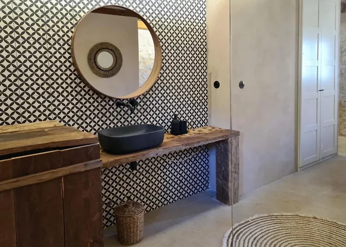 Fig & Oak مْليني