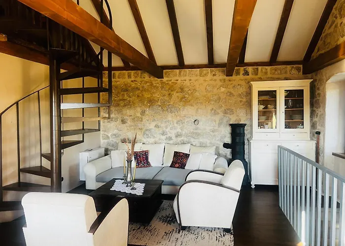 Fig & Oak مْليني